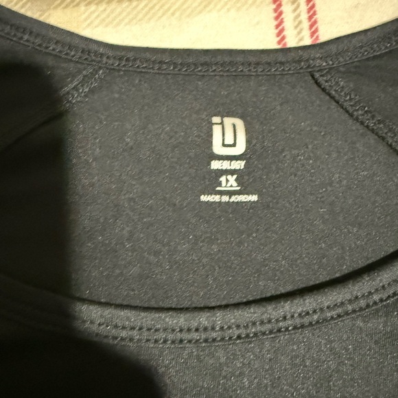 Women's Black Long Sleeve Tee - Picture 3 of 3